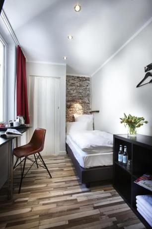 Imagen de la habitación del Hotel Liegeplatz 13 Kiel By Premi&egrave;re Classe. Foto 12