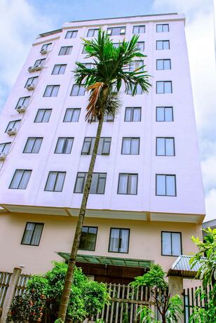 Imagen general del Hotel Lien Son Apartment. Foto 8