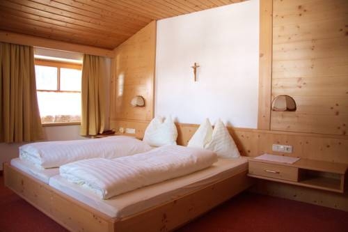 Imagen de los exteriores del Hotel Liesele Sonne. Foto 4