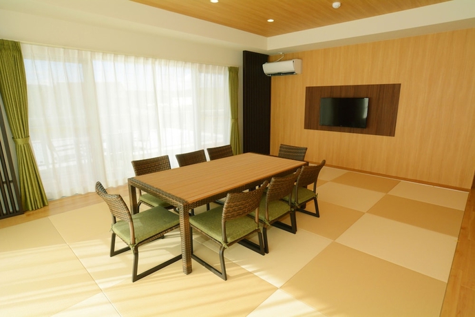 Imagen de la habitación del Hotel Lieta Nakayama, Nago. Foto 2