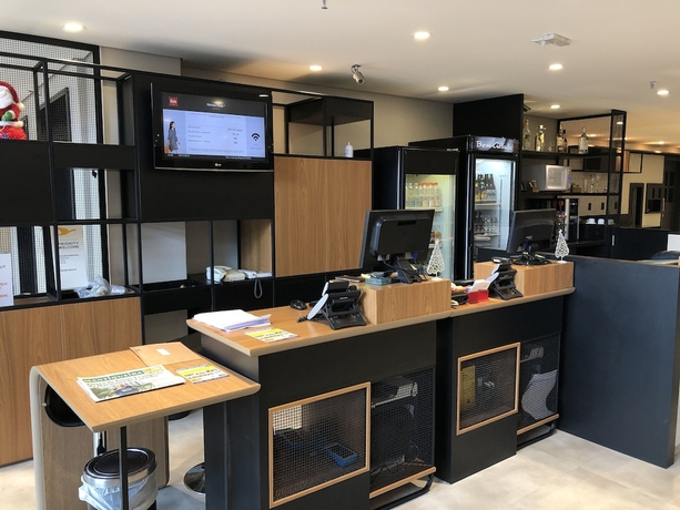 Imagen de los interiores del Hotel Lieto. Foto 16