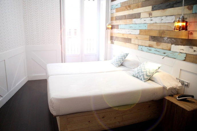 Imagen de la habitación del Hotel Life Gran Via. Foto 11