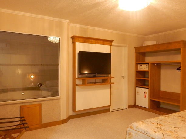 Imagen de la habitación del Hotel Life Infinity. Foto 8