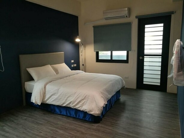 Imagen de la habitación del Hotel Life Inn. Foto 37