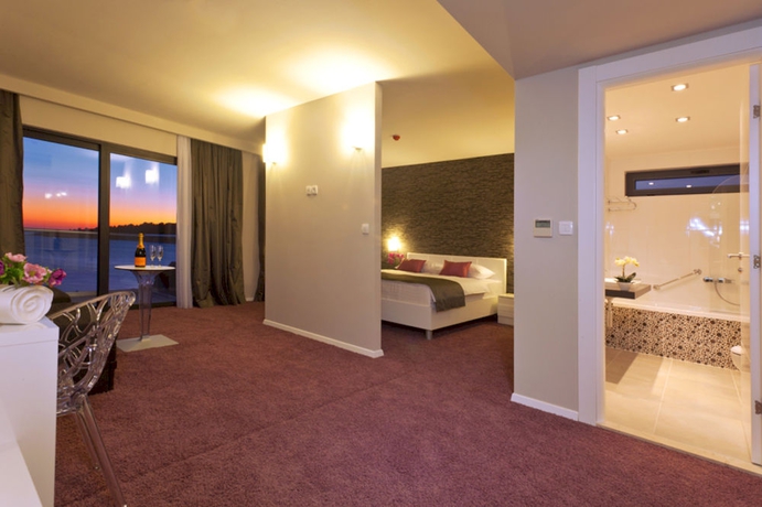 Imagen de la habitación del Hotel Life, Primosten. Foto 6