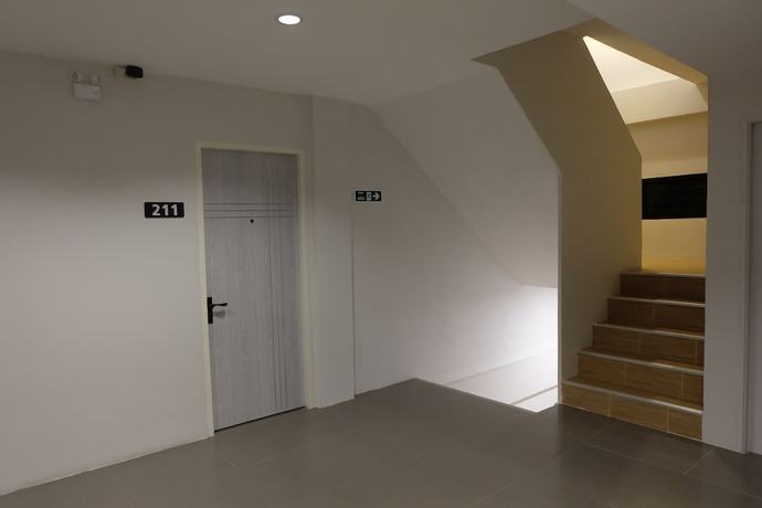 Imagen de los interiores del Hotel Life Rong Khun. Foto 7