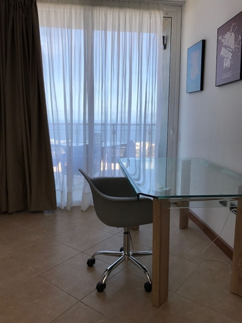 Imagen de la habitación del Hotel Life Style La Tagora Costa Adeje. Foto 16