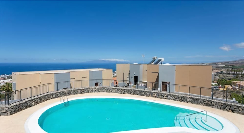 Imagen de la piscina del Hotel Life Style La Tagora Costa Adeje. Foto 19