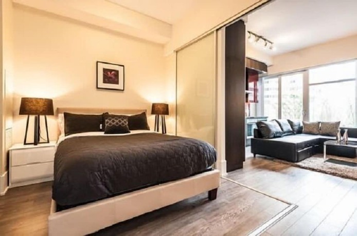 Imagen de la habitación del Hotel Life Suites Loft - CN Tower. Foto 6