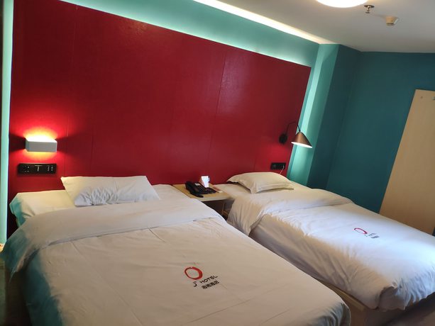 Imagen de la habitación del Hotel Life Yajo. Foto 2