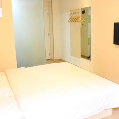 Imagen de la habitación del Hotel Life Yajo Fangcun Metro. Foto 7