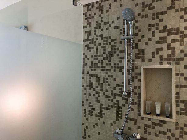 Imagen de la habitación del Hotel Lifestyle Kosher Tropical Suites. Foto 5