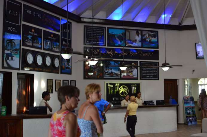 Imagen de los interiores del Hotel Lifestyle Kosher Tropical Suites. Foto 12
