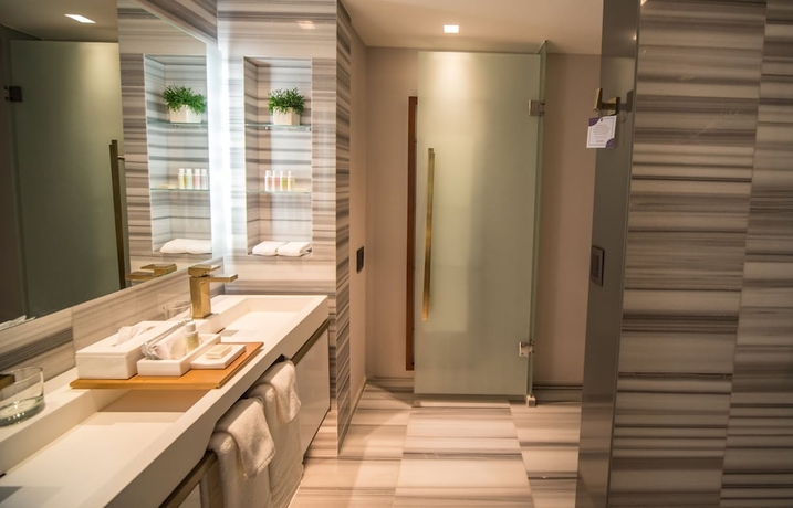 Imagen de la habitación del Hotel Lifestyle Laghetto Collection. Foto 6