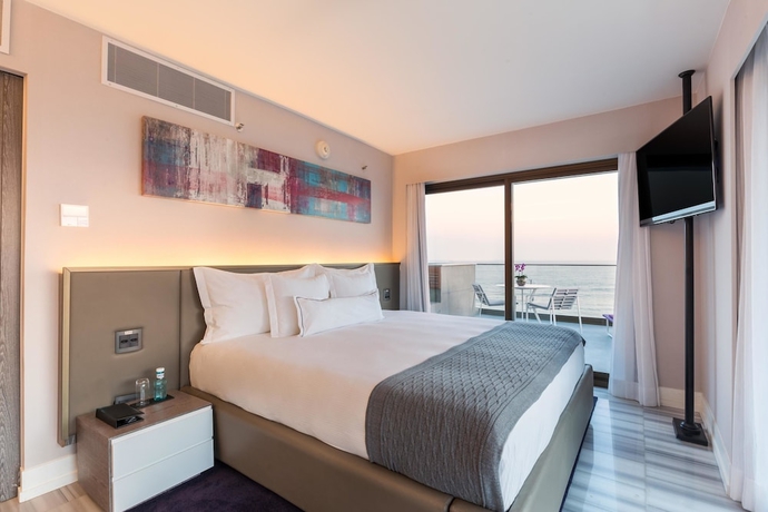 Imagen de la habitación del Hotel Lifestyle Laghetto Collection. Foto 14