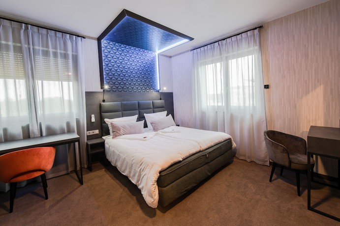 Imagen de la habitación del Hotel Lifestyle, Munich. Foto 18
