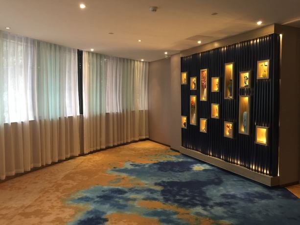 Imagen de los interiores del Hotel Lifu Shachong Metro Branch. Foto 18