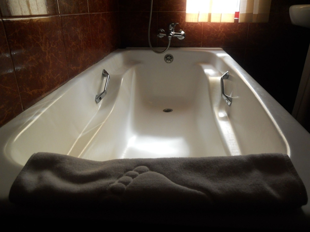 Imagen de la habitación del Hotel Light House City Center. Foto 5