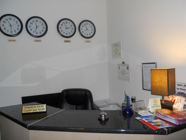 Imagen de los interiores del Hotel Light House City Center. Foto 10