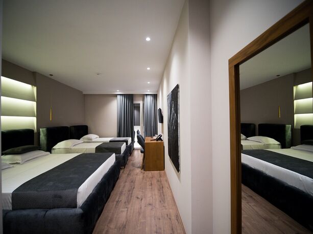 Imagen general del Hotel Light, Tirana. Foto 4