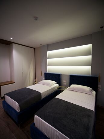 Imagen general del Hotel Light, Tirana. Foto 8