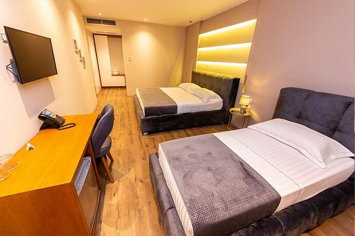 Imagen general del Hotel Light, Tirana. Foto 14