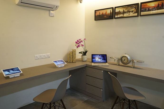 Imagen de los interiores del Hotel Lighthouse And Shortstay. Foto 9