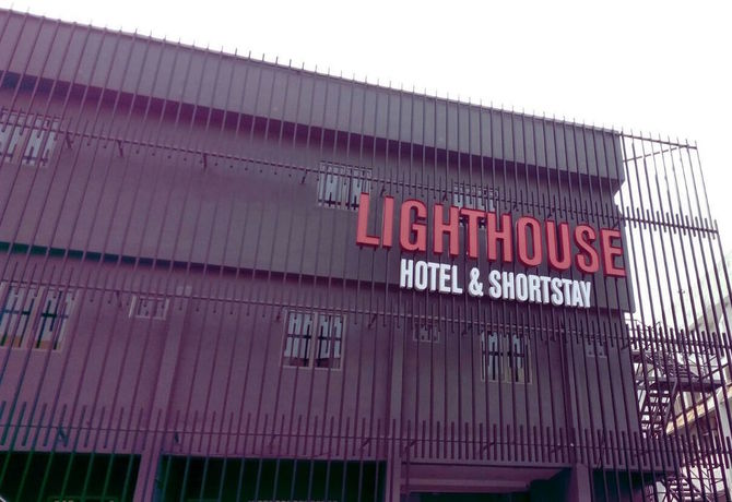 Imagen de los interiores del Hotel Lighthouse And Shortstay. Foto 11