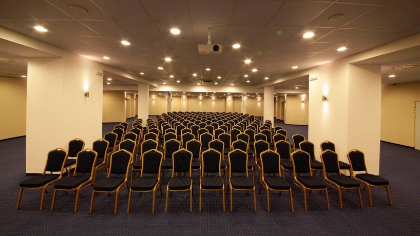 Imagen de los interiores del Hotel Lighthouse Golf and Spa. Foto 7