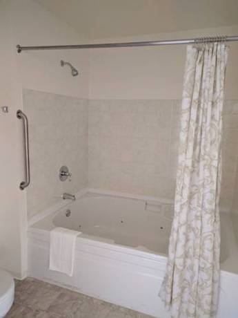 Imagen de la habitación del Hotel Lighthouse Inn, Crescent City. Foto 2