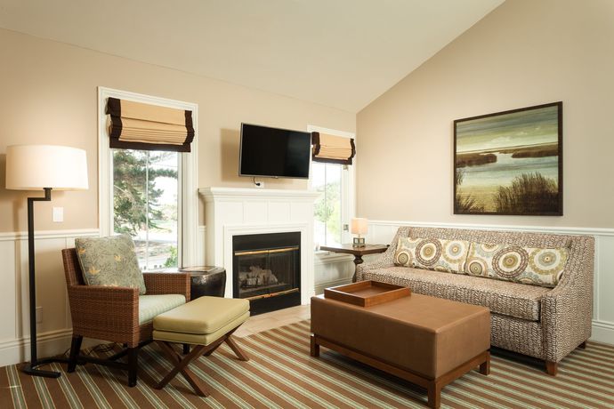 Imagen de los interiores del Hotel Lighthouse Lodge and Cottages. Foto 15