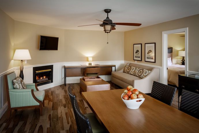 Imagen de los interiores del Hotel Lighthouse Lodge and Cottages. Foto 17