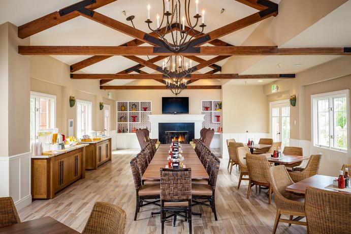 Imagen general del Hotel Lighthouse Lodge and Cottages. Foto 2