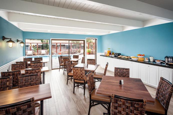 Imagen general del Hotel Lighthouse Lodge and Cottages. Foto 3