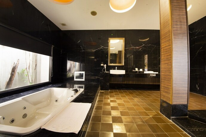 Imagen de la habitación del Hotel Ligin Motel. Foto 24