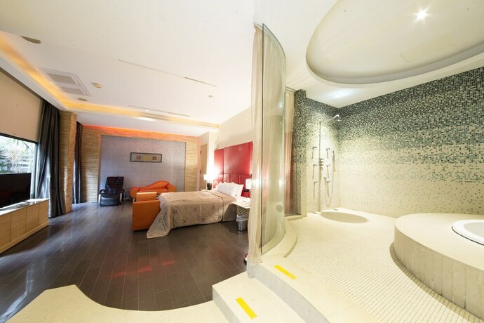 Imagen de la habitación del Hotel Ligin Motel. Foto 26