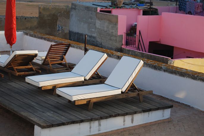 Imagen de la piscina del Hotel L'iglesia. Foto 16