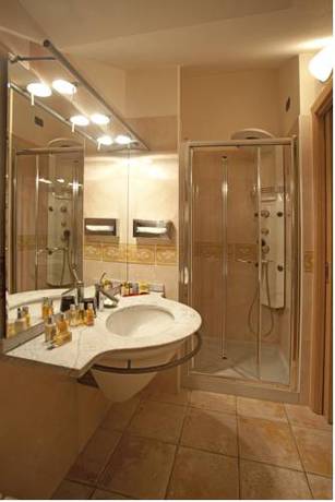 Imagen de la habitación del Hotel Ligure, Alassio. Foto 4