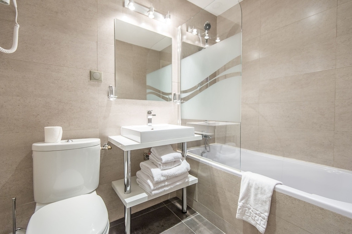 Imagen de la habitación del Hotel Ligure Cannes. Foto 13