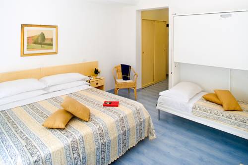 Imagen de la habitación del Hotel Ligure, Spotorno. Foto 10