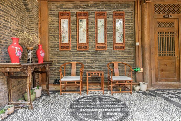 Imagen general del Hotel Lijiang Langyun Inn. Foto 3
