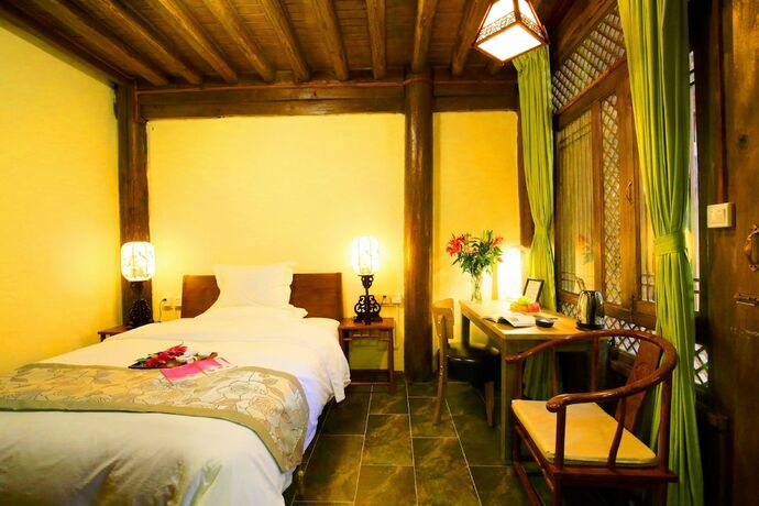 Imagen general del Hotel Lijiang Langyun Inn. Foto 5
