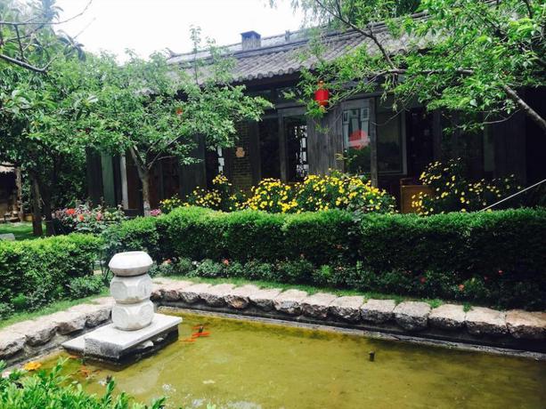 Imagen de los exteriores del Hotel Lijiang Shuhe Youyiju Private Club. Foto 17