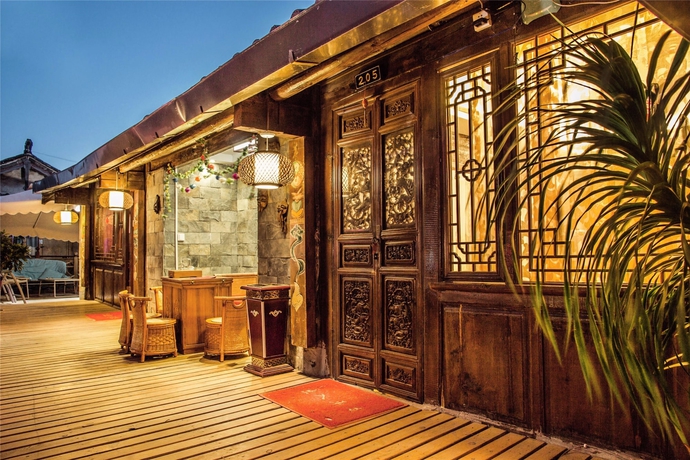 Imagen de los exteriores del Hotel Lijiang Xueshanyu Inn. Foto 17
