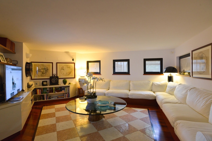 Imagen de los interiores del Hotel Like Home - Boutique. Foto 7
