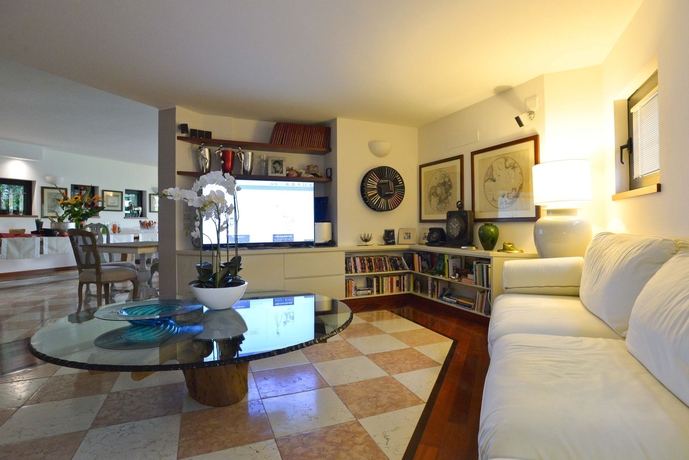 Imagen de los interiores del Hotel Like Home - Boutique. Foto 13