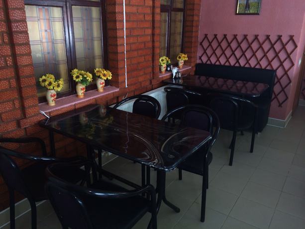 Imagen del bar/restaurante del Hotel Like Home - Hostel. Foto 3