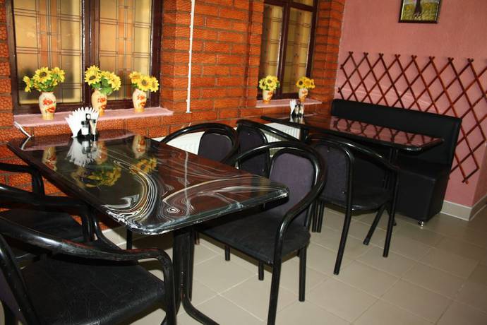 Imagen del bar/restaurante del Hotel Like Home - Hostel. Foto 4