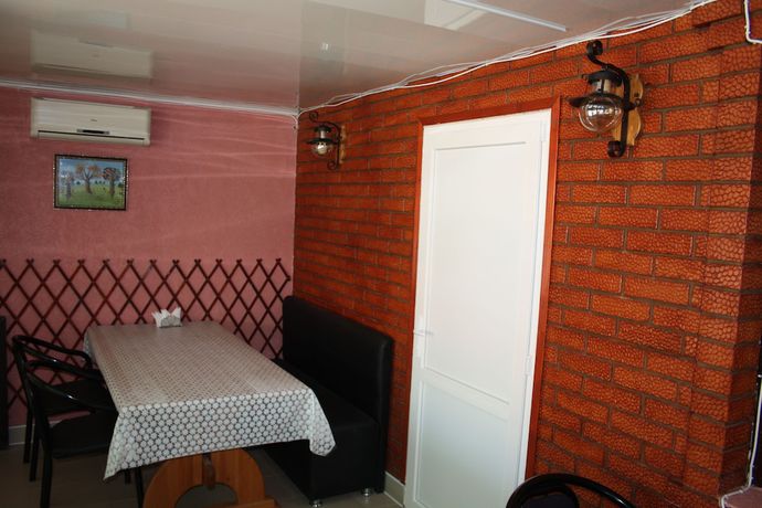 Imagen del bar/restaurante del Hotel Like Home - Hostel. Foto 7