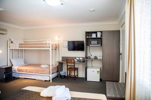 Imagen de la habitación del Hotel Lilac City Motor Inn and Steakhouse. Foto 2